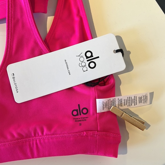 Alo Ambient Logo Bra - Picture 6 of 6